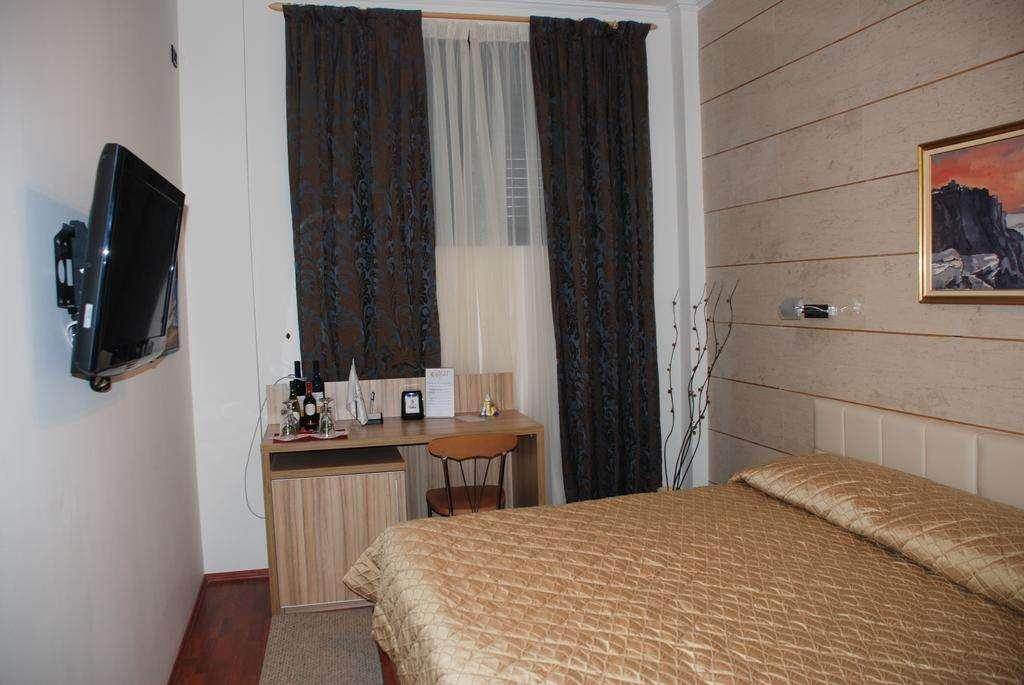 Hotel Comfort Тирана Номер фото